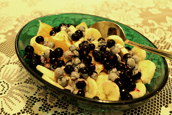 retropäivällinen, hedelmä-marjasalaatti, voimapuu