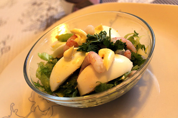 retropäivällinen, katkarapusalaatti, voimapuu