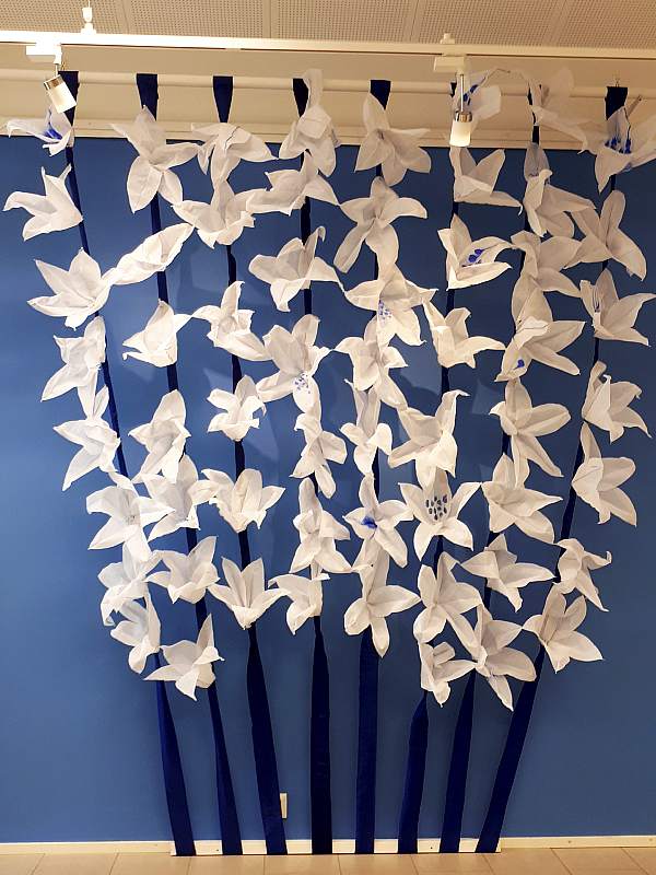 Kristiina Nyrhinen: Marian ilmestys, Voimapuu