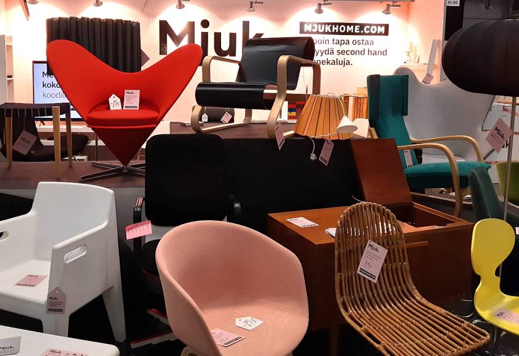 Mjuk - näyttelyosastolta, second hand kalusteet, Habitare, Voimapuu